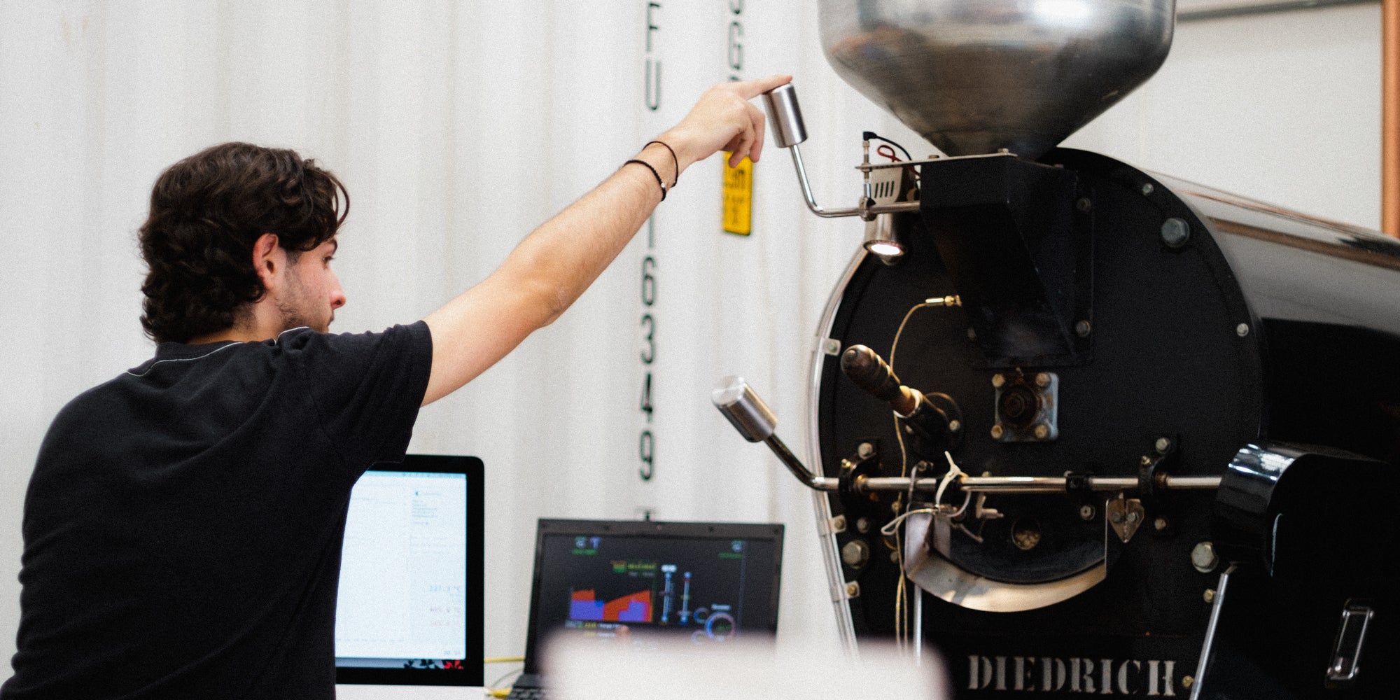 roasteryJack.jpg?v=1682569869&